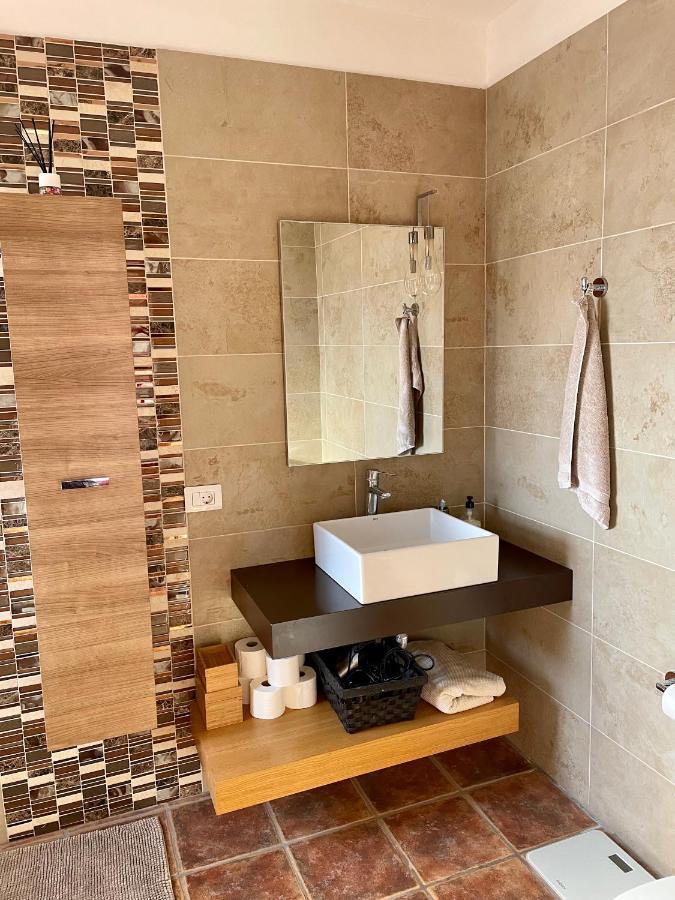 Villa Consuelo - Quiet Location Close To Resorts Buzanada Екстер'єр фото